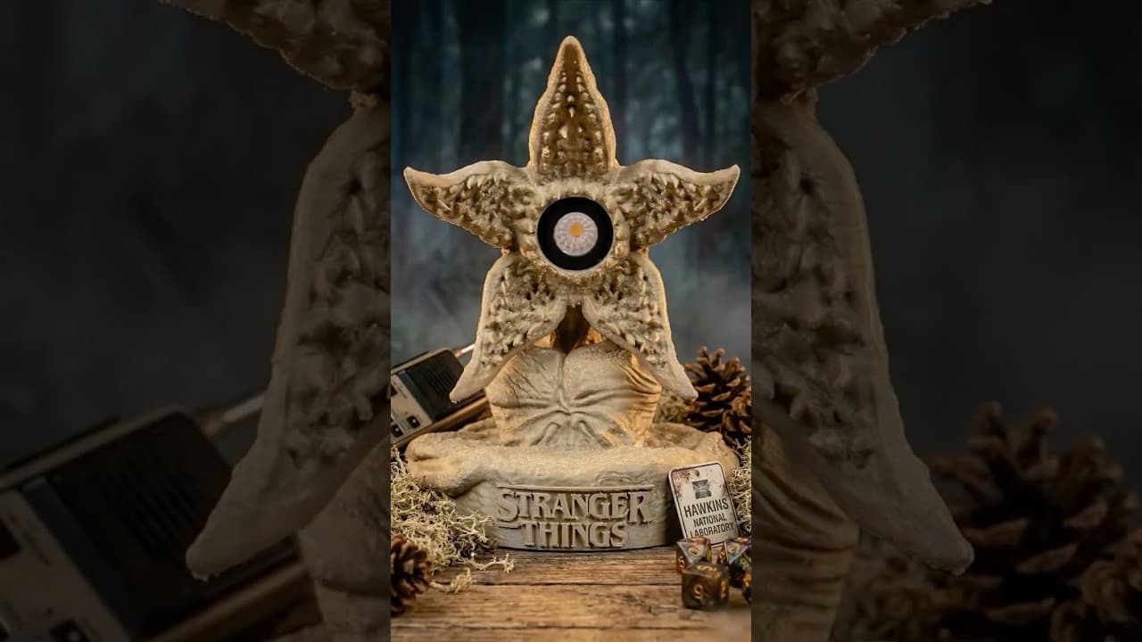 Un modèle 3D détaillé du Demogorgon de Stranger Things, présentant un rendu 3D texturé de haute qualité.
